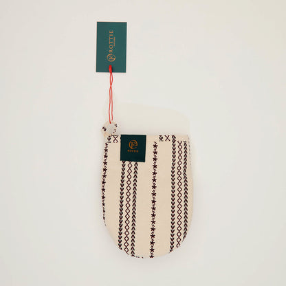 Rottie Studio 'Stitch Line' Oven Mitt - Casual Atelier Style (Single Piece)