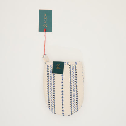Rottie Studio 'Stitch Line' Oven Mitt - Casual Atelier Style (Single Piece)