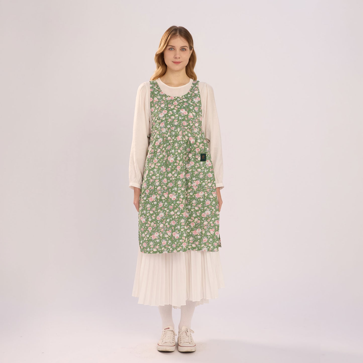 Rottie Studio 'Floral Rest' Cotton Apron (Waterproof Lined) - Vintage French Garden Style