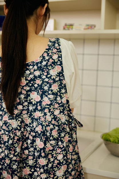 Rottie Studio 'Floral Rest' Cotton Apron (Waterproof Lined) - Vintage French Garden Style